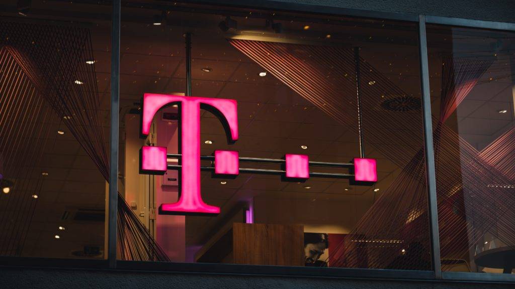 How to Unlock Your Phone From Any Carrier How to Unlock Your Phone From Any Carrier