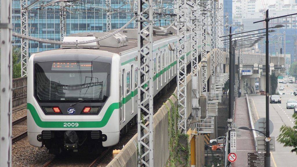 5G innovations can make for a better mass transit system 5G innovations can make for a better mass transit system