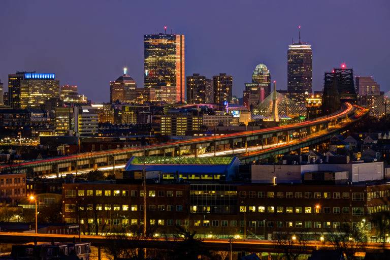 Which Carrier Has the Best Cell Phone Coverage in Massachusetts?